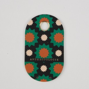 Logo de design de modă personalizat Denumire de marcă de înaltă calitate pentru hârtie personalizată cu funie pentru îmbrăcăminte pentru îmbrăcăminte prietenoasă